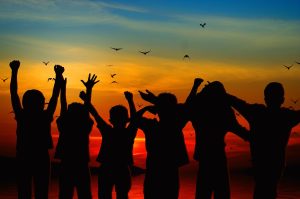 children, silhouette, cheers-479692.jpg
